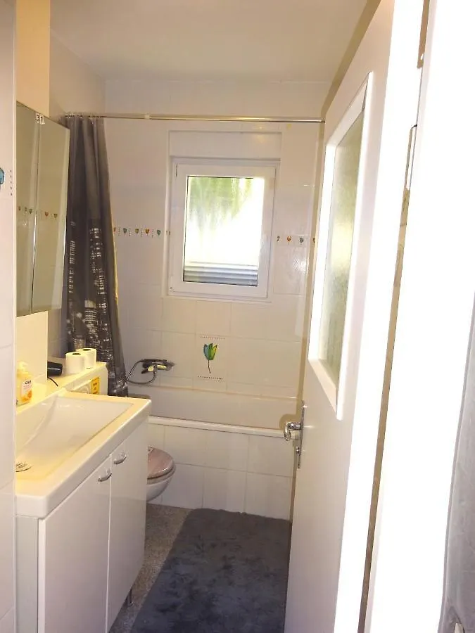 Wellem Unterkunft In Berlin West Apartment Homestay